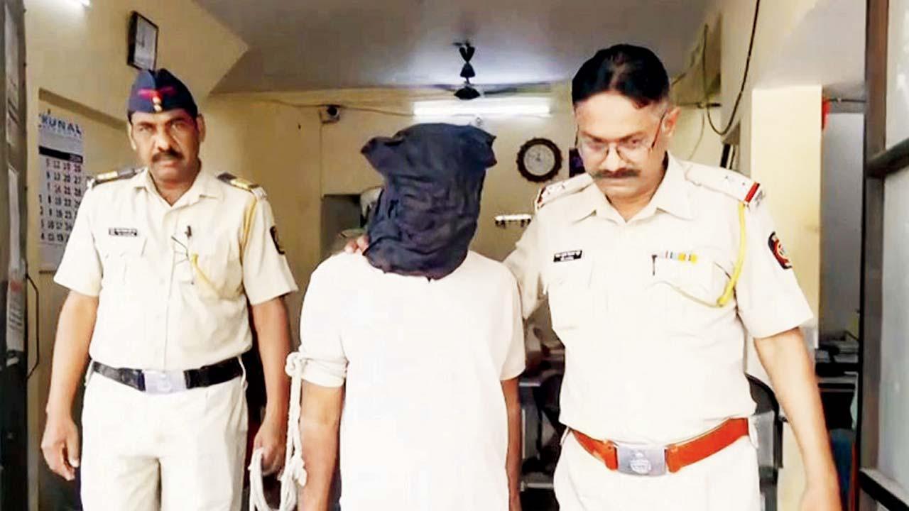 પકડાયેલો આરોપી રિયાઝ કાઝી.