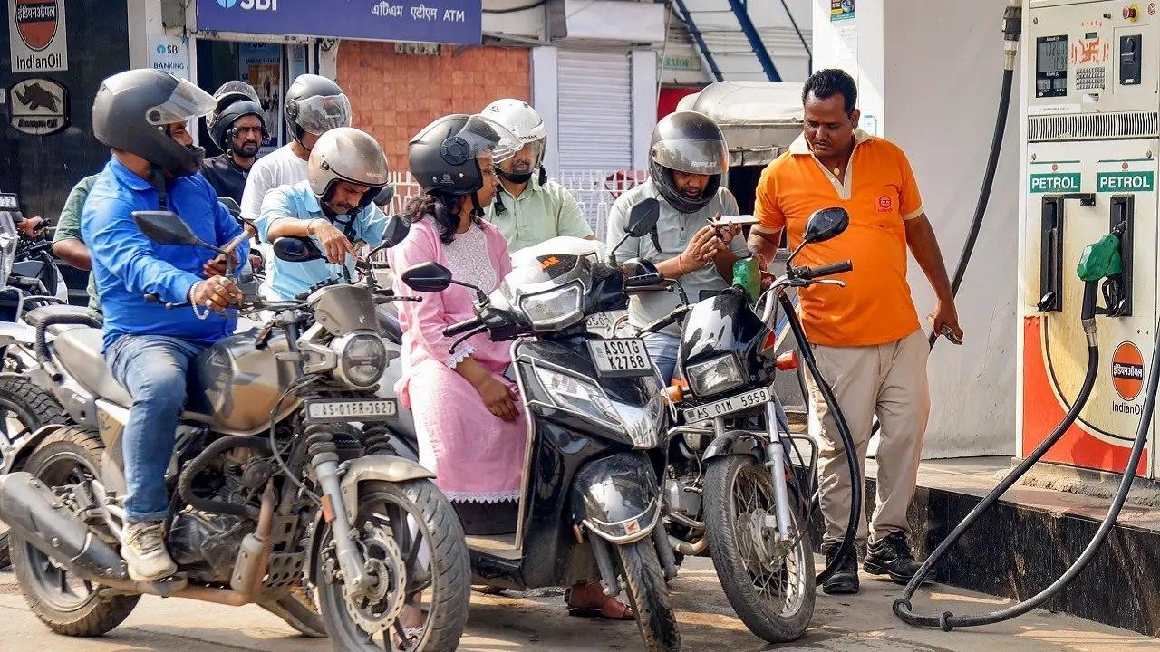 પ્રતીકાત્મક તસવીર (સૌજન્ય: મિડ-ડે)