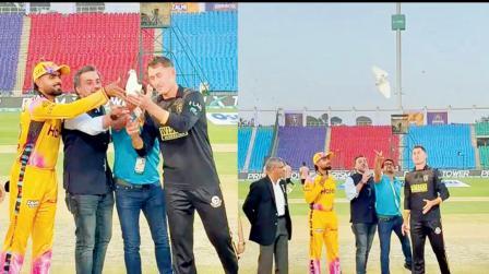 આતંકવાદીઓના ગઢ પાકિસ્તાનમાં યુદ્ધ સમાપ્ત થવાની ખુશીમાં મૅચ પહેલાં ઉડાડવામાં આવ્યું સફેદ કબૂતર