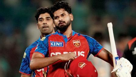 કૅપ્ટન શ્રેયસ ઐયરે ૩ ફોર અને ૭ સિક્સના આધારે ૩૬ બૉલમાં ૭૧ રનની નૉટઆઉટ ઇનિંગ્સ રમી.