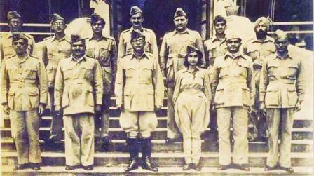 ૧૬ વર્ષની ઉંમરે સુભાષ ચંદ્ર બોઝની આઝાદ હિન્દ ફૌજમાં જોડાયેલાં સરસ્વતી રાજામણિ. 