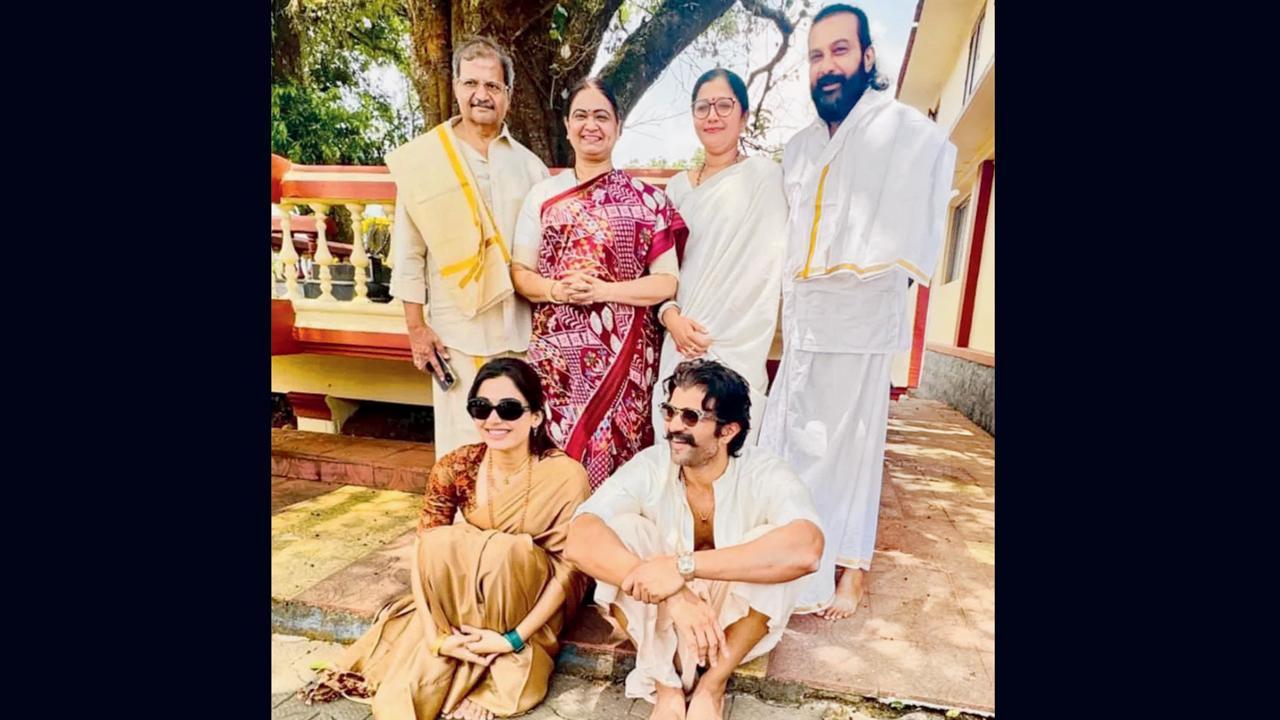 રશ્મિકાએ પતિ અને પરિવાર સાથે મંદિરમાં પૂજા કરીને ઊજવ્યો લગ્ન પછીનો જન્મદિવસ