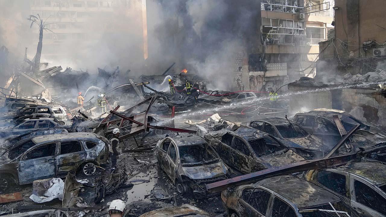 ગઈ કાલે પણ ઇઝરાયલે લેબૅનનના બૈરુત શહેરને બૉમ્બધડાકાઓથી ધમરોળ્યું હતું.