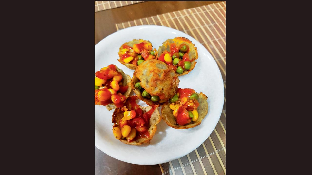 મૂંગ દાલ પીત્ઝા ટોકરી
