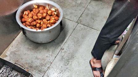 ફોર્ટ વિસ્તારમાં આવેલી જાણીતી અયુબ્સ 