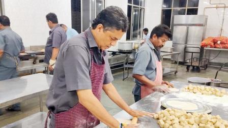 IIT-બૉમ્બેની હૉસ્ટેલની કૅન્ટીનની FDAએ જાહેર કરેલી તસવીર