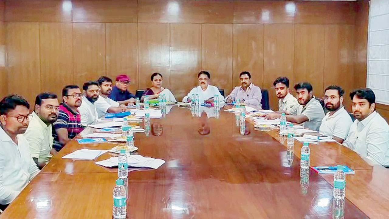 ગઈ કાલે રાજ્ય સરકારના પ્રતિનિધિઓ અને વિદ્યાર્થી આંદોલનના પ્રતિનિધિઓની રાંચીમાં ત્રીજા તબક્કાની બેઠક થઈ હતી.