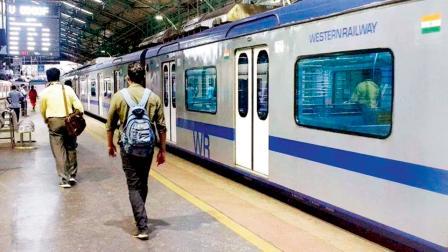 ૧૯ ફેબ્રુઆરીથી વેસ્ટર્ન રેલવેમાં ૧૨ નવી AC, ૩ નૉન-AC લોકલ ટ્રેન