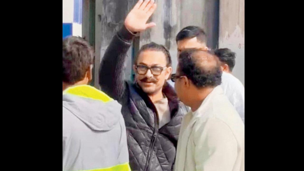 મુર્શિદાબાદ અરિજિત સિંહને મળવા ગયો હતો માટે આમિર ખાન