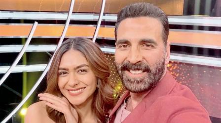 મૃણાલ ઠાકુર અક્ષય કુમાર