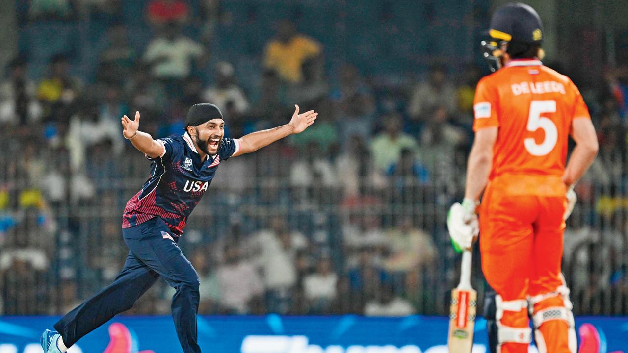 મુંબઈમાં જન્મેલા અમેરિકન સ્પિનર હરમીત સિંહે ૪ ઓવરમાં ૨૧ રન આપીને ૪ વિકેટ ઝડપી હતી