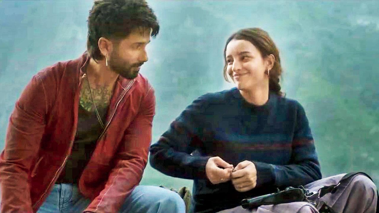 ‘ઓ રોમિયો’નું ગીત ‘ઇશ્ક કા ફીવર’ મેકર્સ દ્વારા રિલીઝ કરવામાં આવ્યું છે