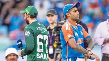 બન્ને ટીમના કૅપ્ટનની ફાઇલ તસવીર