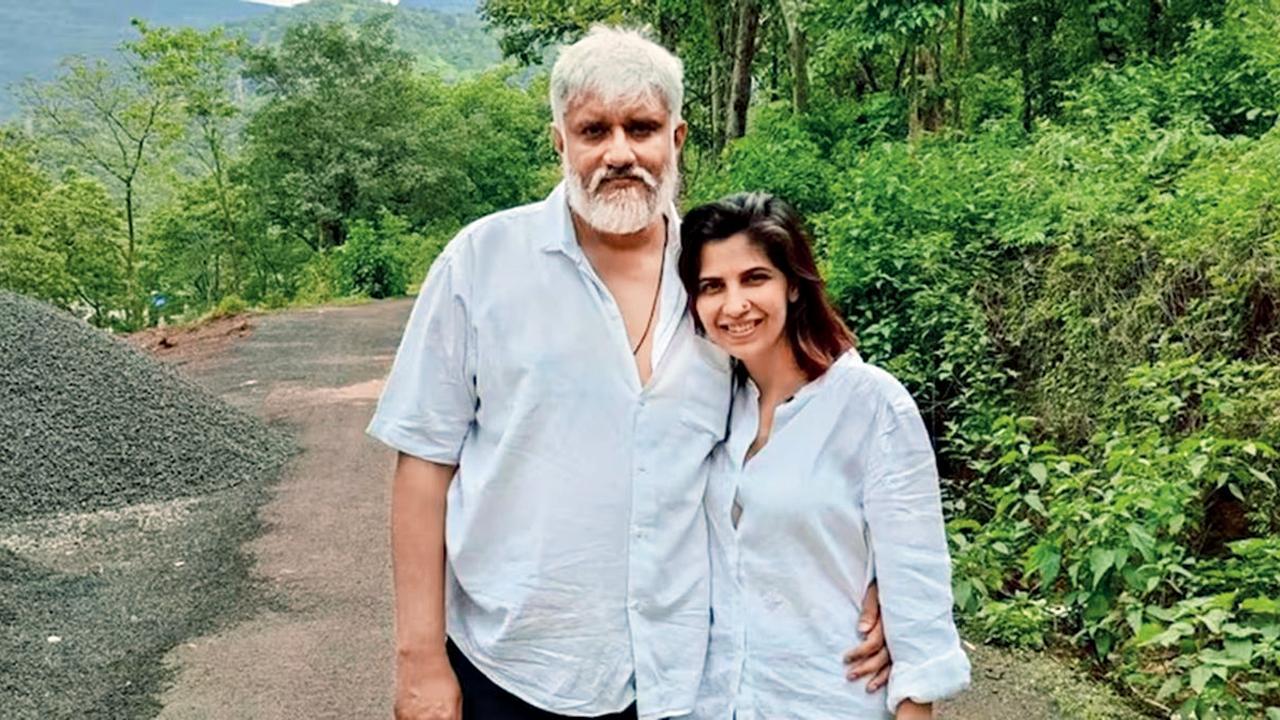 વિક્રમ ભટ્ટ અને તેની પત્ની શ્વેતાંબરી ભટ્ટને વચગાળાના જામીન