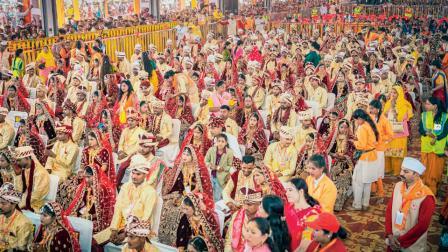 બાગેશ્વર ધામમાં સામૂહિક વિવાહ