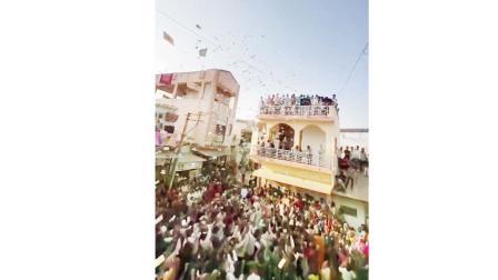 વાઇરલ વિડીયોમાંથી સ્ક્રીનશૉટ