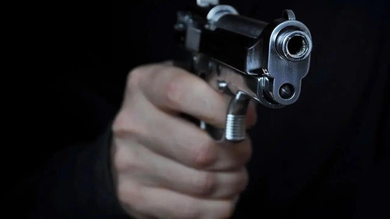 પ્રતીકાત્મક તસવીર (સૌજન્ય: મિડ-ડે)