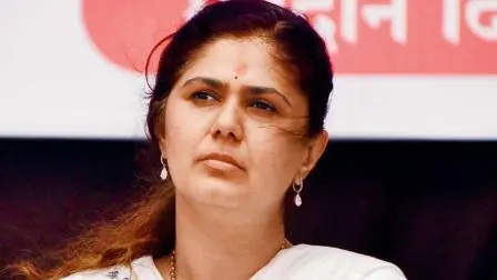 હું પ્લેનમાં હોઉં ત્યારે મારી મમ્મીનો જીવ તાળવે ચોંટેલો હોય છે: પંકજા મુંડે