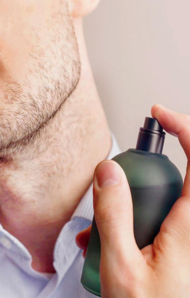 પરફ્યુમની સુગંધને લાંબો સમય સુધી ટકાવવા શું કરશો?