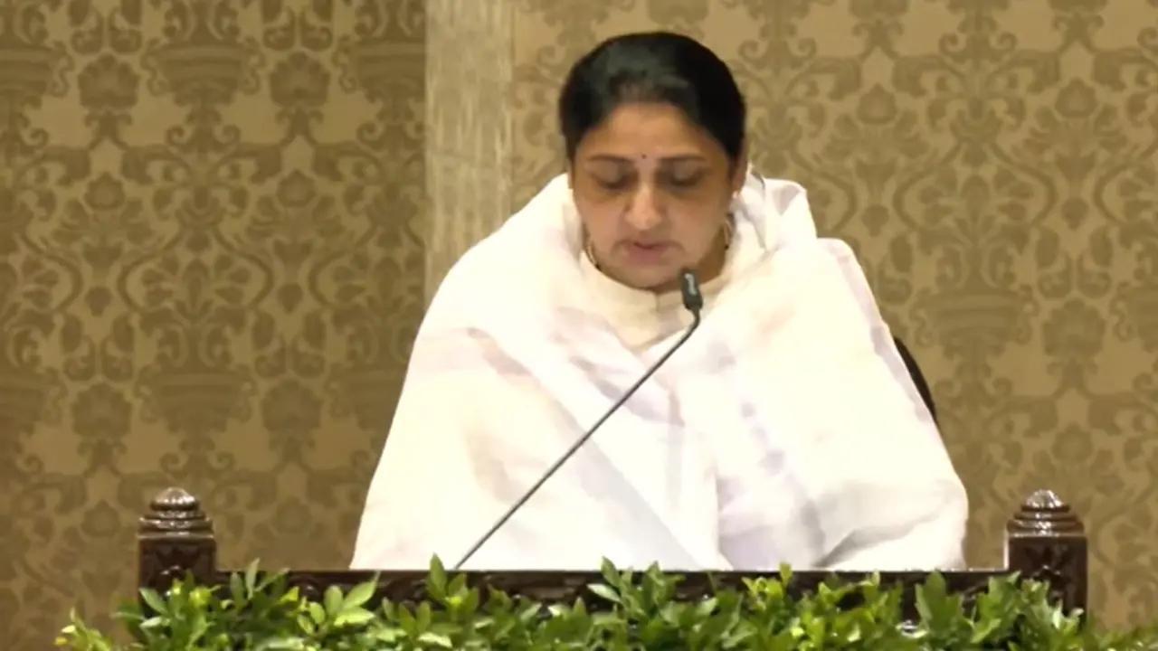 સુનેત્રા પવાર ફાઇલ તસવીર (સૌજન્ય: મિડ-ડે)