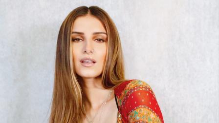 તારા સુતરિયા