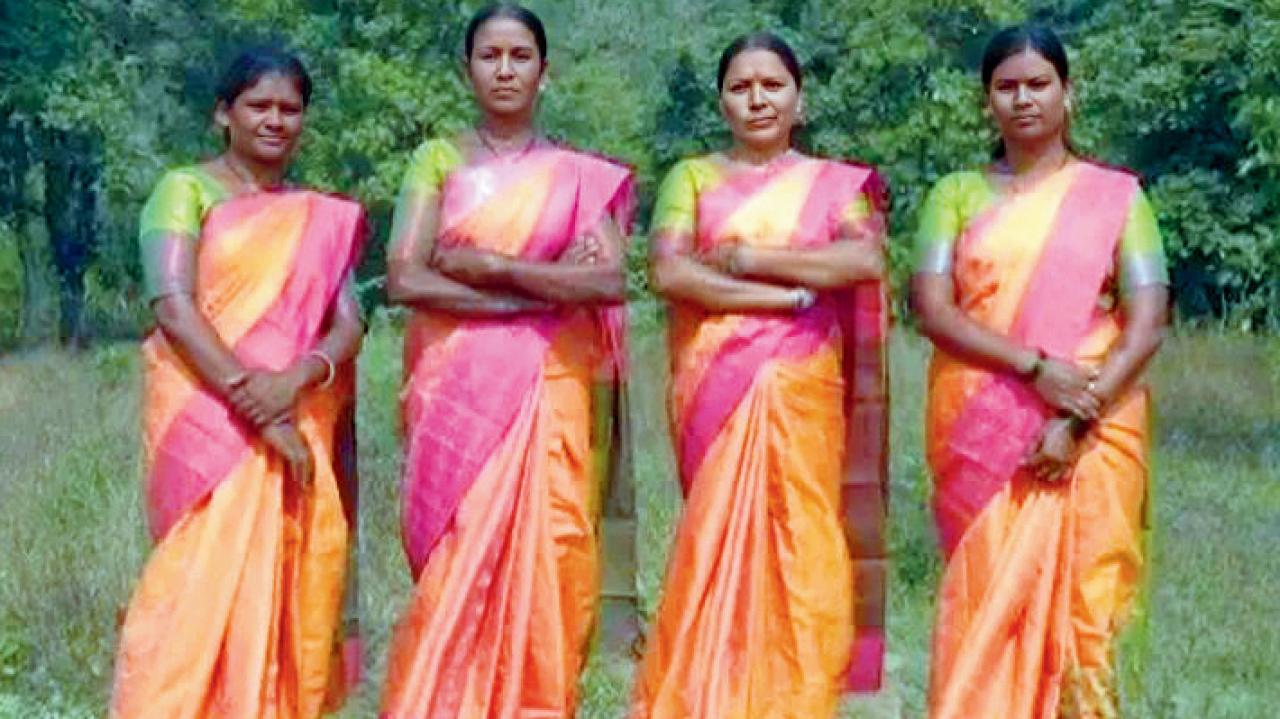 ટાઇગરોથી બાળકોની રક્ષા કરે છે ૪ નારીઓની આ સેના