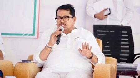 કૉન્ગ્રેસના વરિષ્ઠ નેતા વિજય વડેટ્ટીવાર