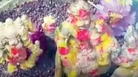 યુવાનને સપનામાં ભગવાને જ્યાં દર્શન આપ્યાં, ખોદકામ કરતાં ત્રણ મૂર્તિઓ નીકળી