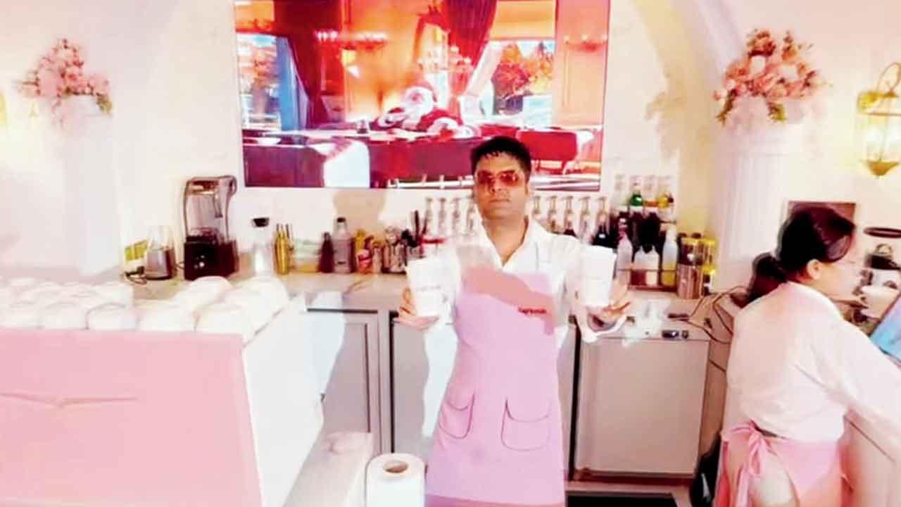 કૅનેડા પછી કપિલ શર્માએ દુબઈમાં ખોલી કૅપ્સ કૅફે