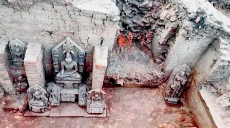 કાશ્મીર એ માત્ર સૌંદર્યભૂમિ જ નથી એમાં ધરબાયો છે બૌદ્ધ તપોભૂમિનો ઇતિહાસ