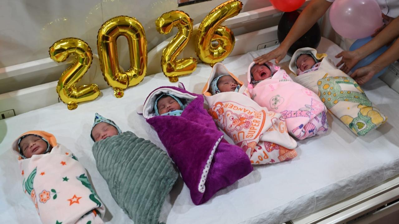 આ બાળકોના જન્મ મુંબઈમાં નવા વર્ષમાં પ્રવેશતાની સાથે જ નવી શરૂઆતનું પ્રતીક છે. (તસવીરો: સતેજ શિંદે)