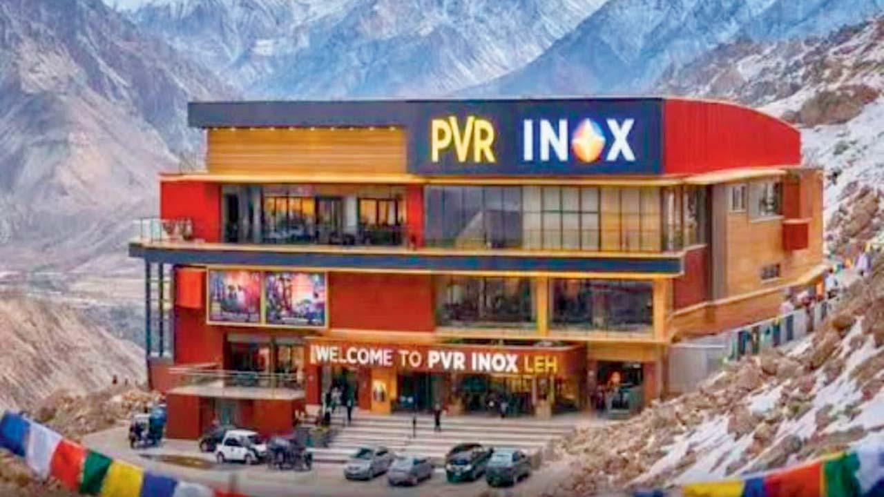લેહમાં લૉન્ચ થયો વિશ્વનો સૌથી વધુ ઊંચાઈ પર આવેલો સિનેમા-હૉલ
