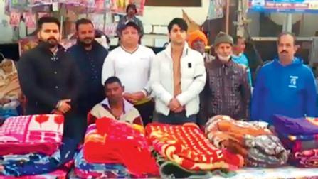 પઠાનકોટમાં ભિક્ષુકે દસ-દસ રૂપિયા બચાવીને ૫૦૦ ધાબળા વહેંચ્યા