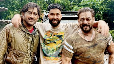 સલમાન ખાનના ફાર્મહાઉસમાં મહેન્દ્ર સિંહ ધોની અને એ. પી. ઢિલ્લોંની ગજબની મસ્તી 