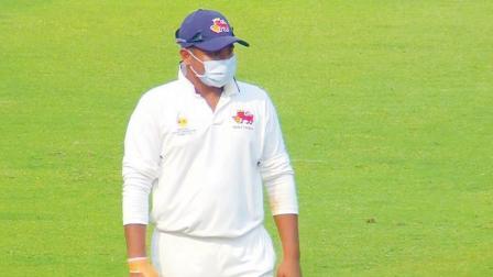 સરફરાઝ ખાન માસ્ક પહેરીને રમવા ઊતર્યો