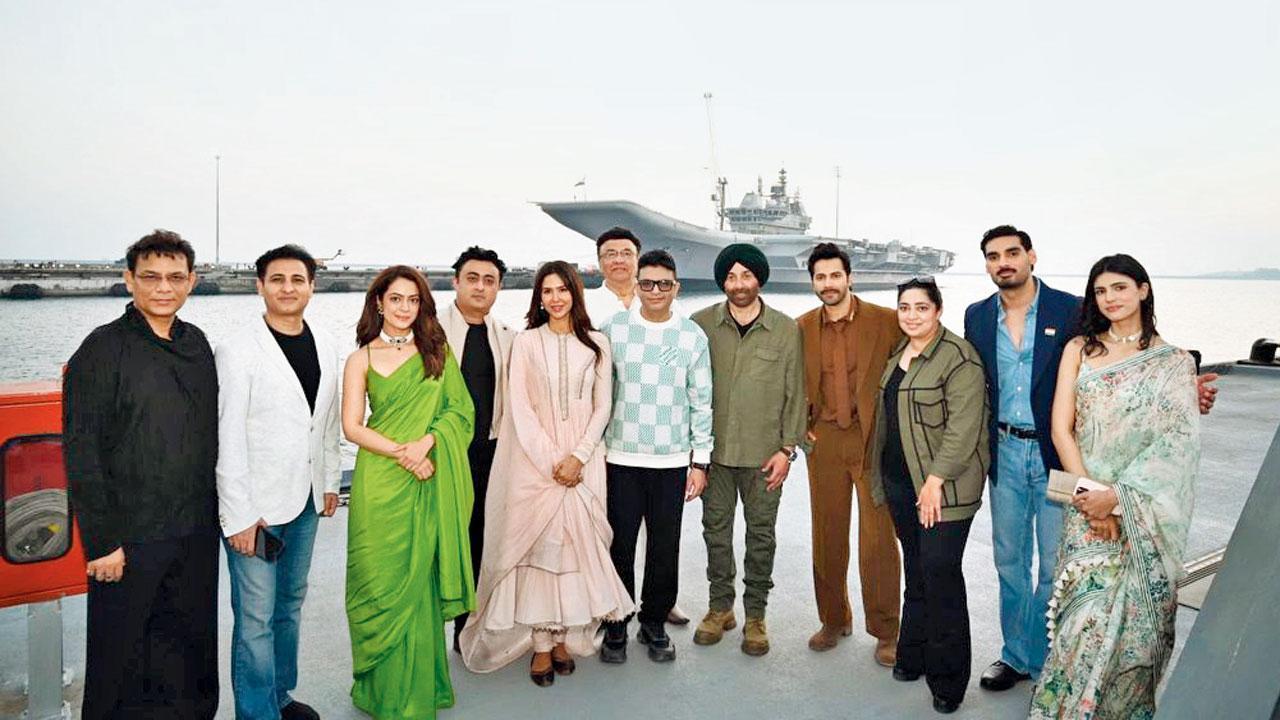 INS વિક્રાન્તની મુલાકાતે સની દેઓલ