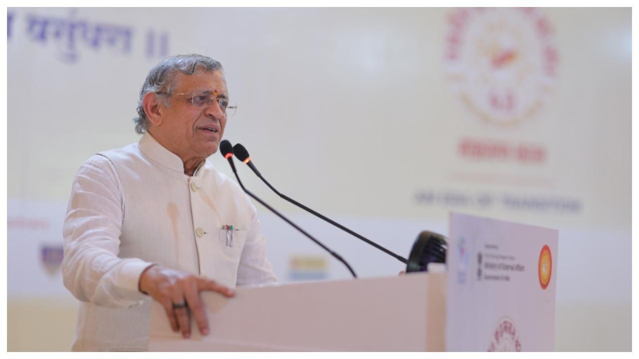  ગુરુમૂર્તિએ તેમના વક્તવ્ય દરમિયાન કહ્યું હતું કે, “આપણે વ્યક્તિગત ચિંતા વ્યક્ત કરીએ ત્યારે તે નબળાઈ ગણાય છે, પરંતુ તમામ લોકો સામૂહિક ચિંતા વ્યક્ત કરે તો તે ક્ષમતા બની જાય છે. 