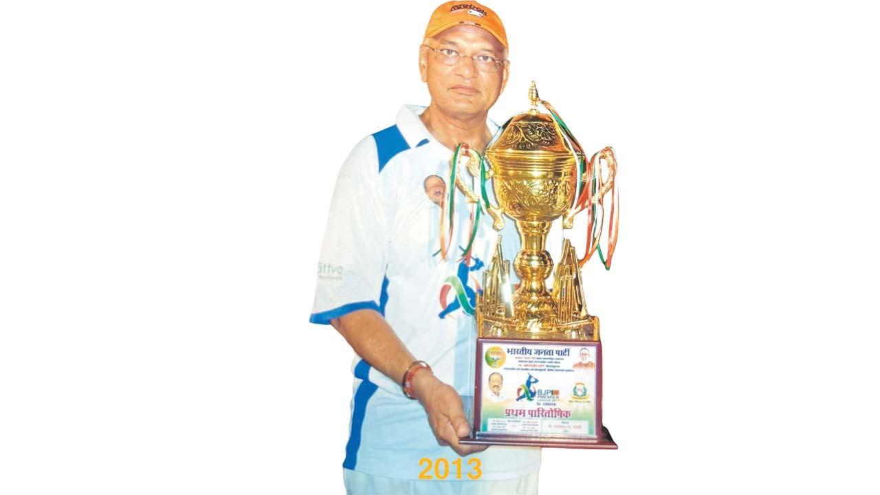 હરીશ દેસાઈ