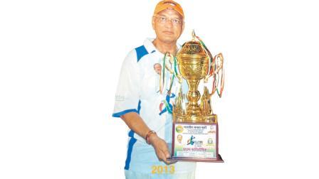 હરીશ દેસાઈ