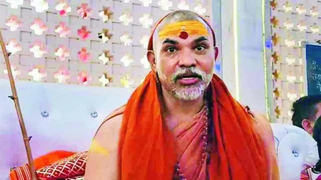 સ્વામી અવિમુક્તેશ્વરાનંદ સરસ્વતી (ફાઈલ તસવીર)