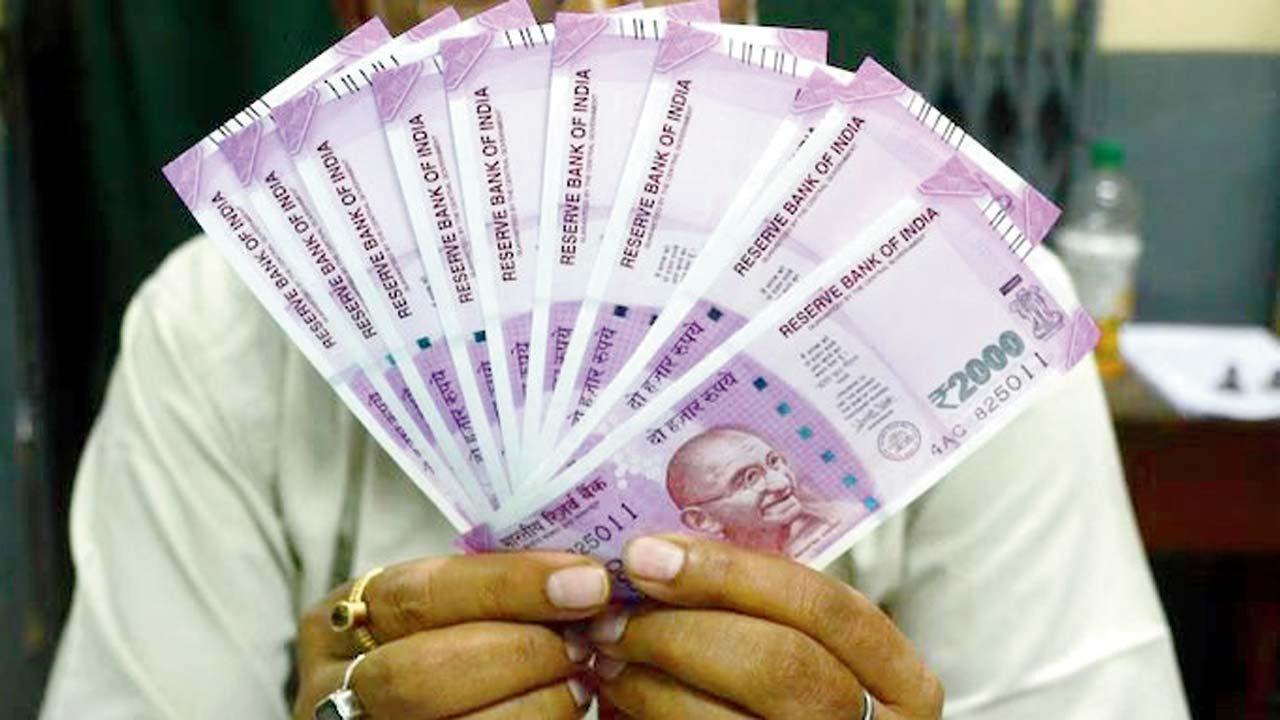 પ્રતીકાત્મક તસવીર