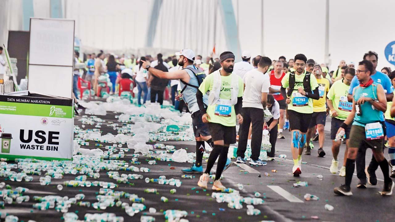 મુંબઈમાં રવિવારે યોજાયેલી મૅરથૉન