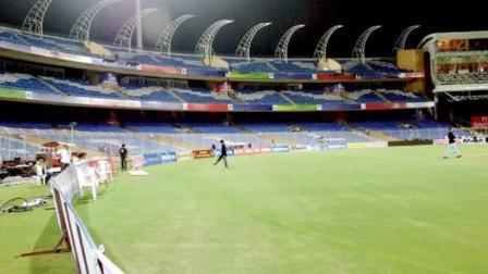 ડૉ. ડી. વાય. પાટીલ સ્ટેડિયમ (મિડ-ડે)