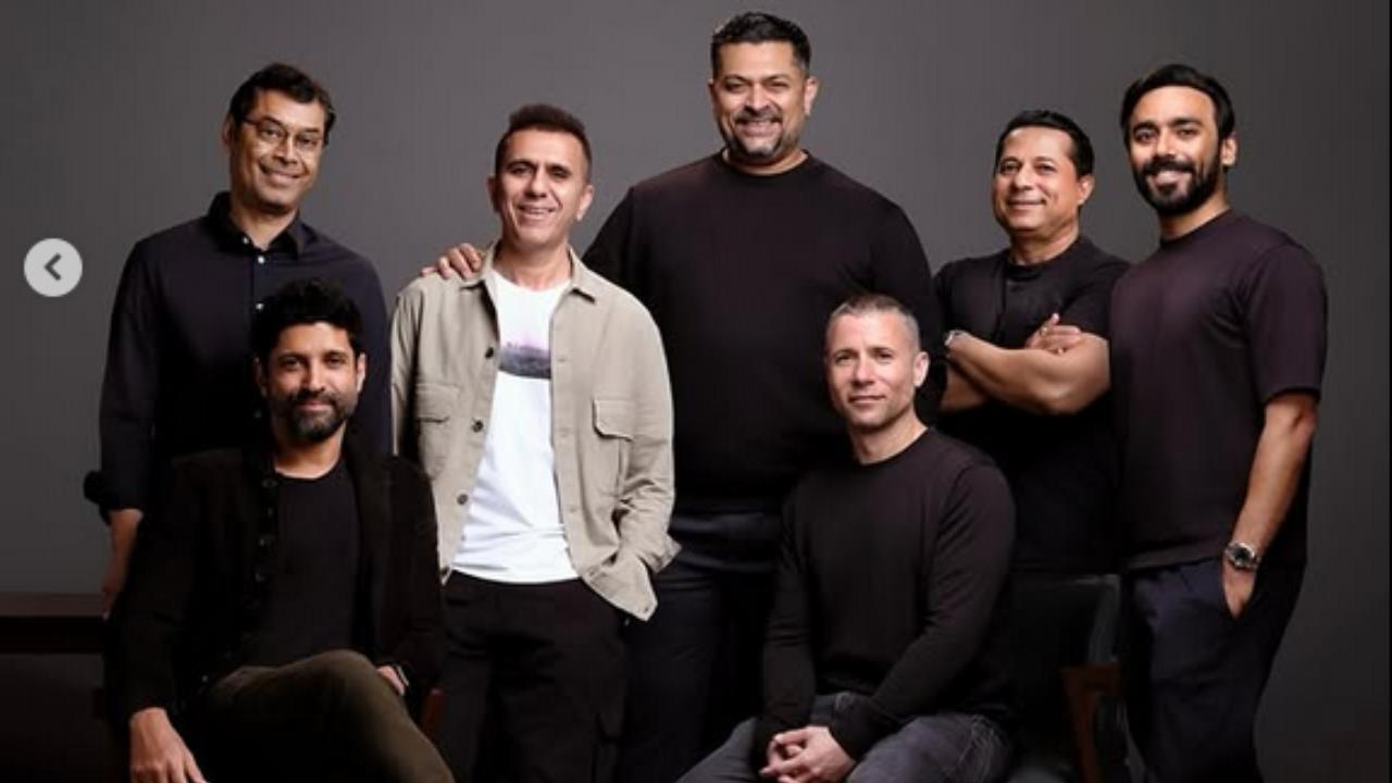 ફરહાન અખ્તરની ૨૪૦૦ કરોડ રૂપિયાની કંપનીએ આ મ્યુઝિક ગ્રુપને ૩૦ ટકા હિસ્સો આપ્યો