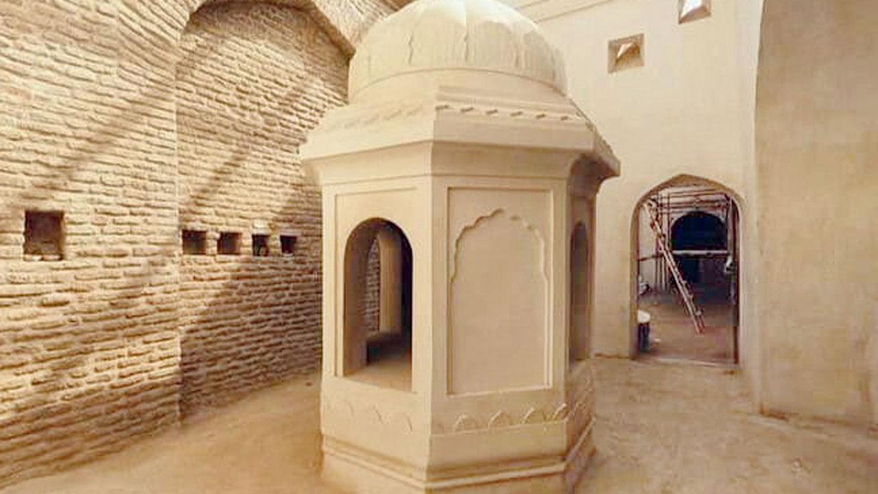 લોહ મંદિર