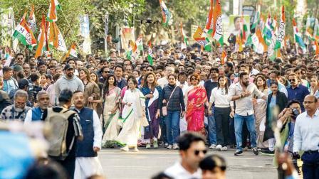 કલકત્તામાં મમતા બૅનરજીની રૅલીમાં હજારો લોકો એકઠા થઈ ગયા હતા