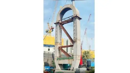 વાકોલા નાળા પર બની રહેલા ‘0’ બ્રિજની ફાઇનલ કમાન ગોઠવાઈ હતી.