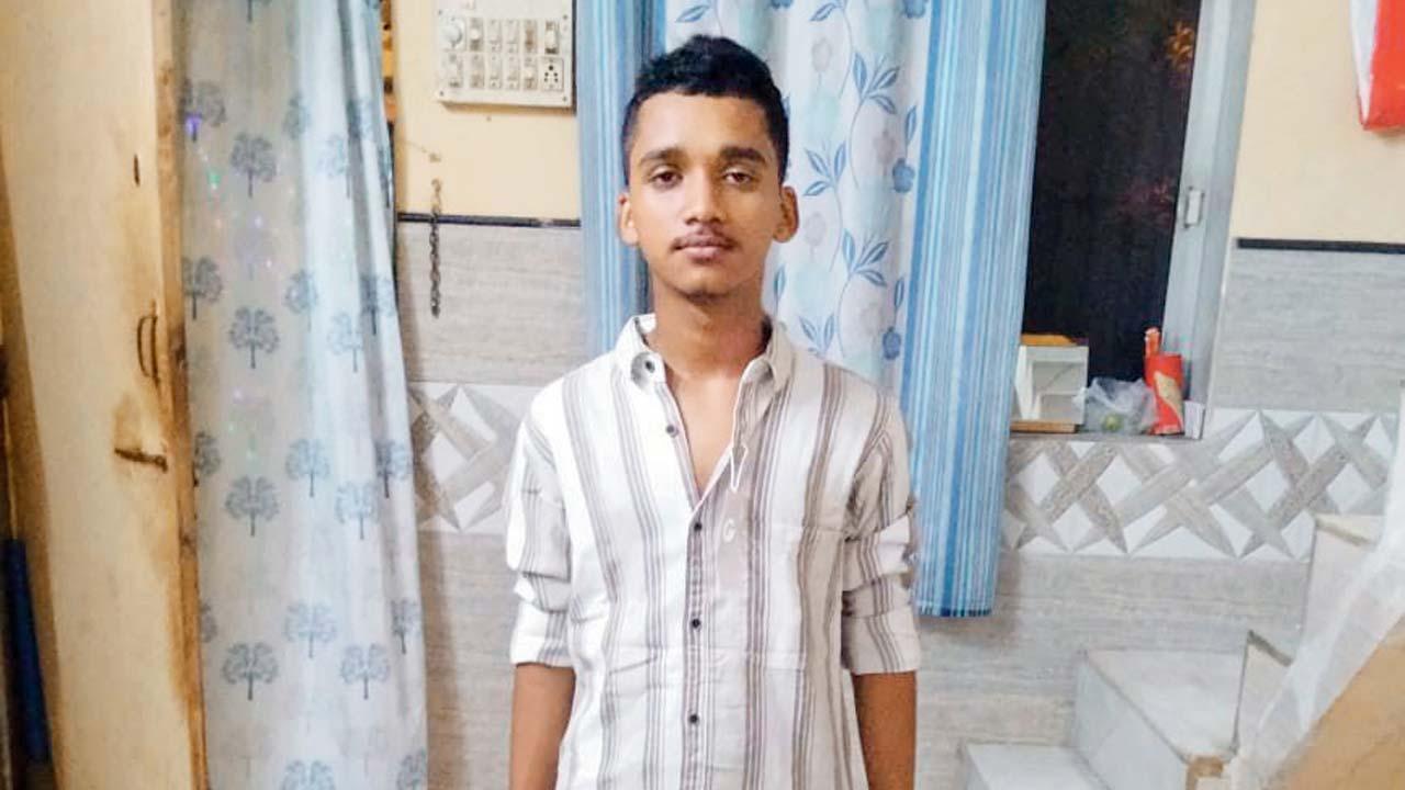 ગુમ થયેલો સાઈરાજ રાઠોડ.