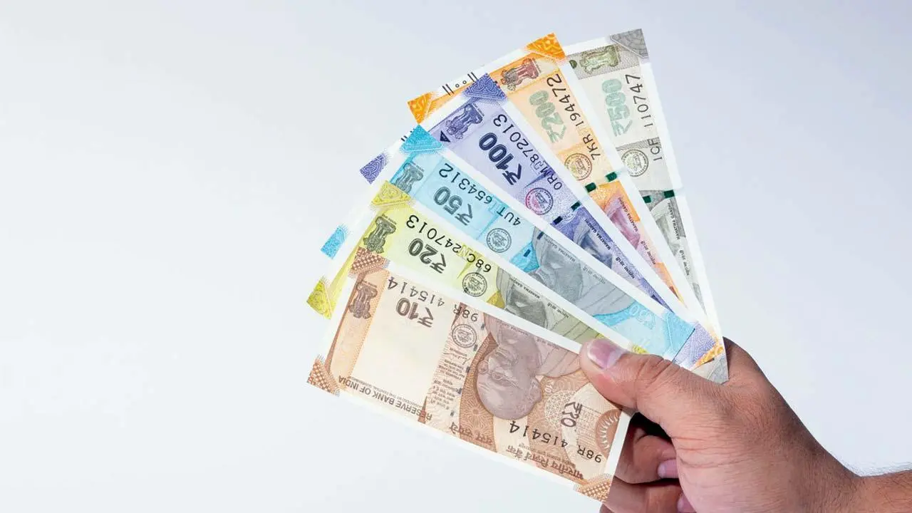 પ્રતીકાત્મક તસવીર