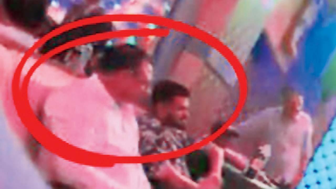 વાઇરલ વિડીયોમાંથી સ્ક્રીનશૉટ